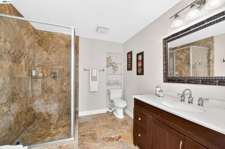 10700 Foothill Rd, Sunol, California 94586