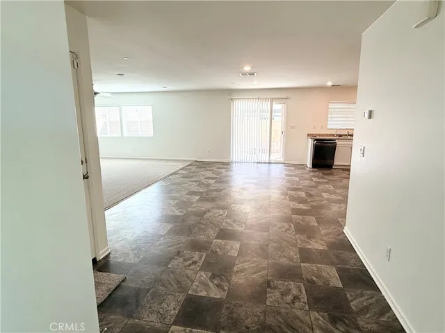 16931 Montgomery, Fontana, California 92336