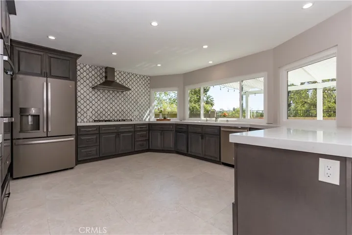 Incredible kitchen with gorgeous details.