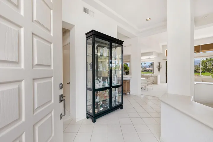 49-web-or-mls-8M4A8839