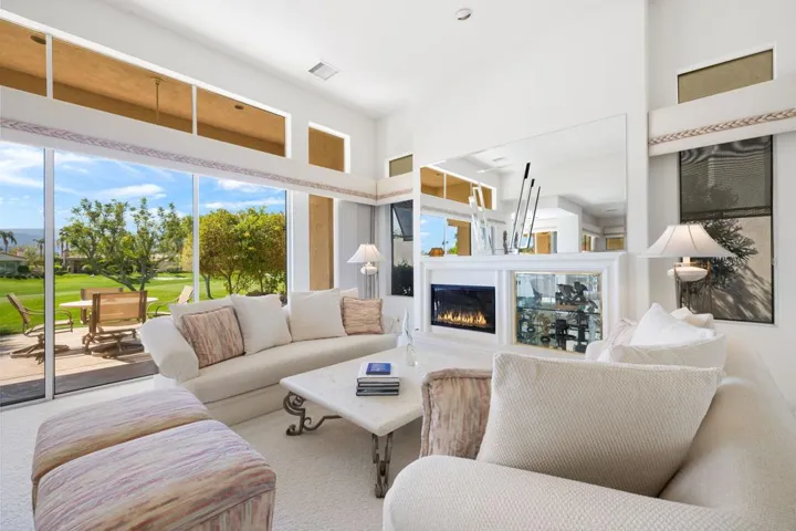 44-web-or-mls-8M4A8869