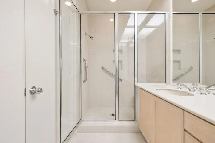 54-web-or-mls-8M4A8824