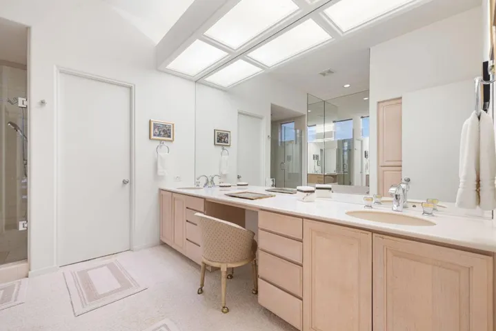 60-web-or-mls-8M4A8793