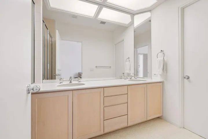 51-web-or-mls-8M4A8819