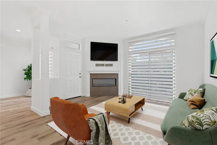 Virtually staged image