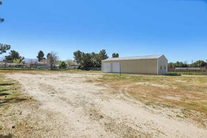 41-web-or-mls-E Ave T 2-S1203-041