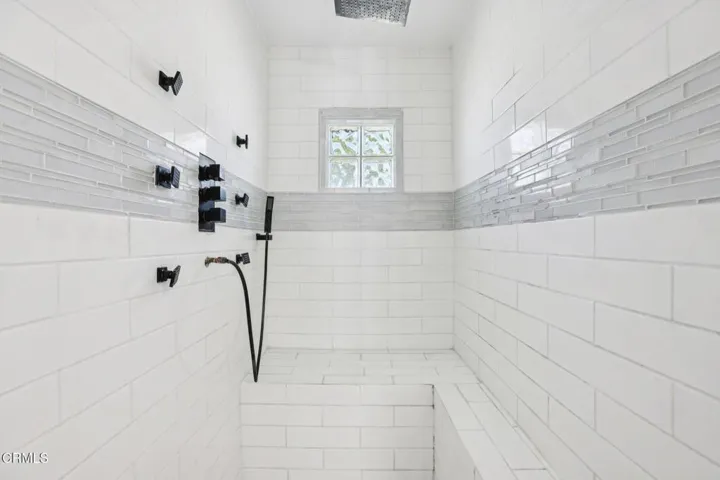 19-web-or-mls-E Ave T 2-S1203-019