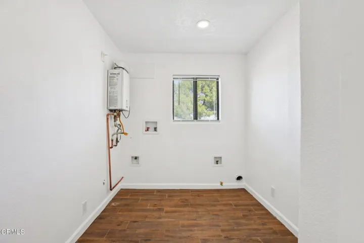 26-web-or-mls-E Ave T 2-S1203-026
