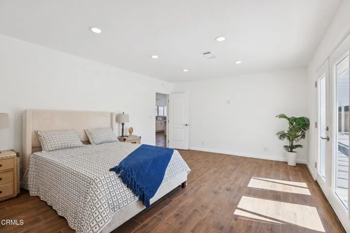 23-web-or-mls-E Ave T 2-S1203-023