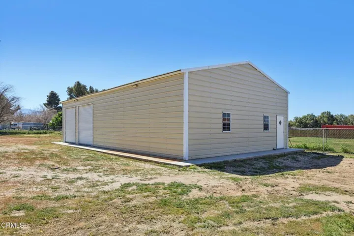 40-web-or-mls-E Ave T 2-S1203-040