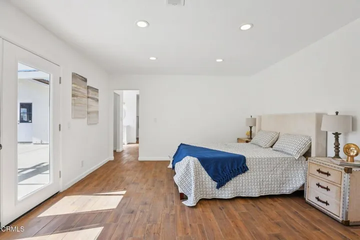 21-web-or-mls-E Ave T 2-S1203-021