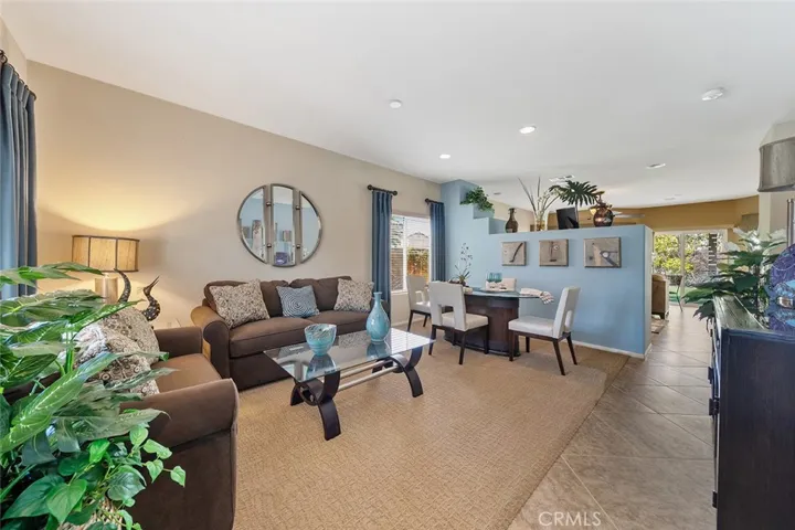 Living Room & Dining Area