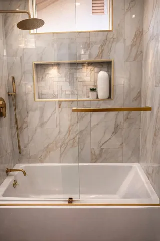 Second bathroom 2