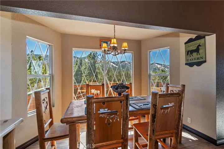 43850 Yosemite, Big Bear Lake, California 92315