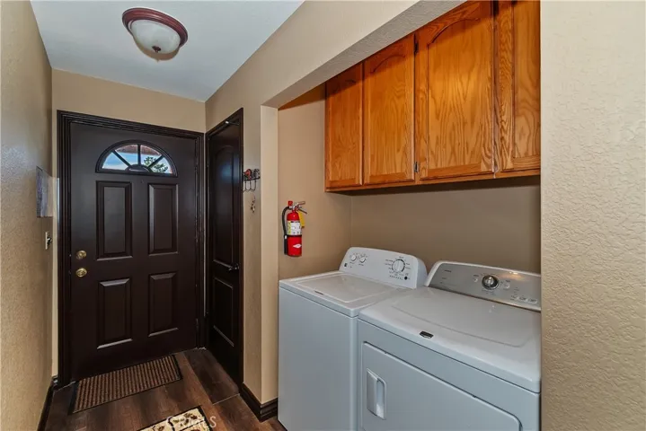 43850 Yosemite, Big Bear Lake, California 92315