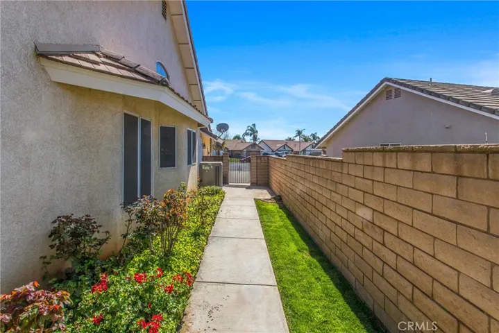 370 Rogers Court, Calimesa, California 92320