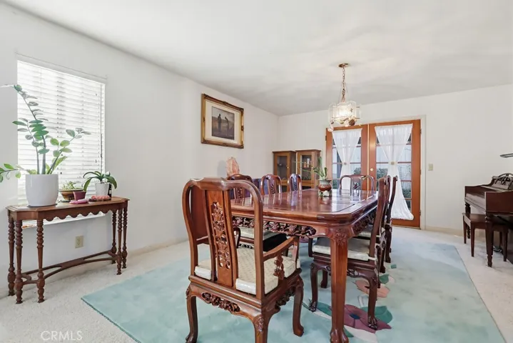 DR opens to back yard with FrenchDoor