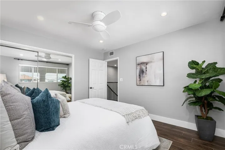 7926 E Garner, Long Beach, California 90808