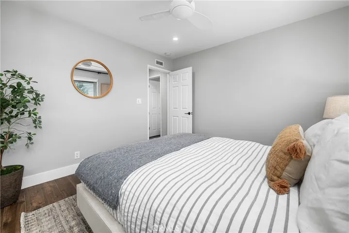 7926 E Garner, Long Beach, California 90808