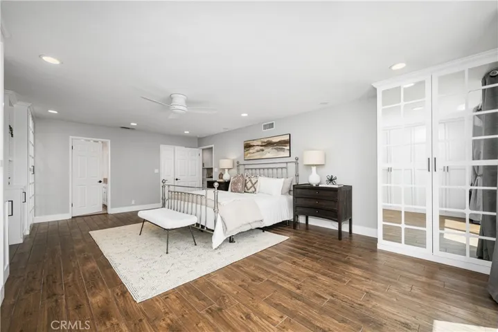 7926 E Garner, Long Beach, California 90808