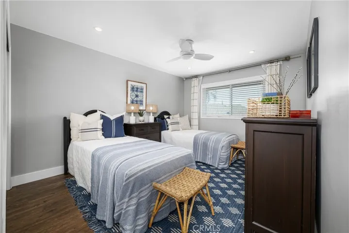 7926 E Garner, Long Beach, California 90808