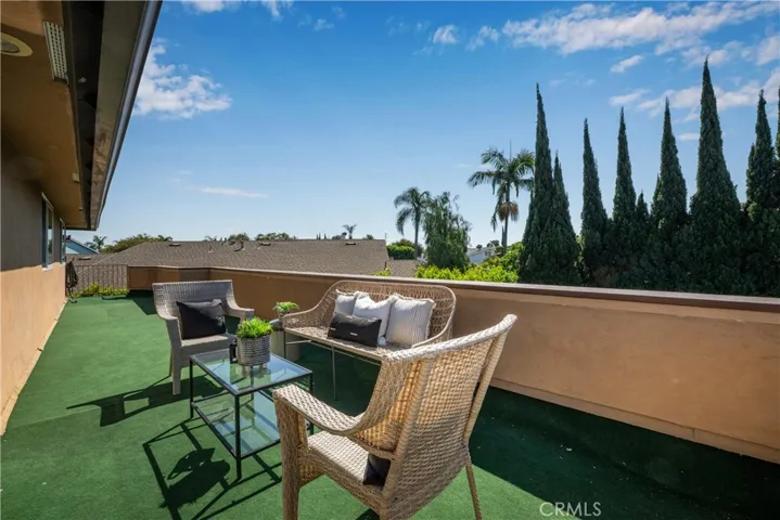7926 E Garner, Long Beach, California 90808