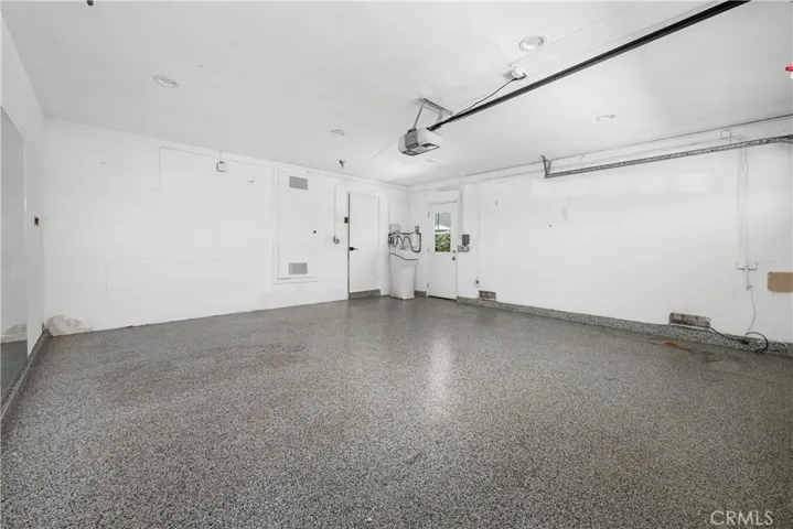 7926 E Garner, Long Beach, California 90808