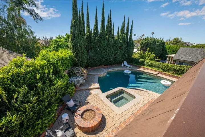 7926 E Garner, Long Beach, California 90808