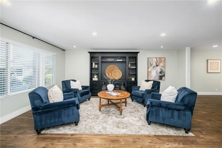 7926 E Garner, Long Beach, California 90808