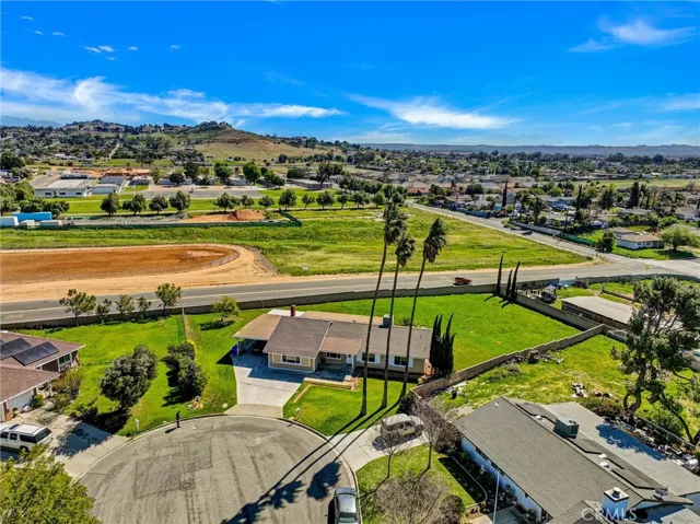 9210 Trailhead, Jurupa Valley, California 92509