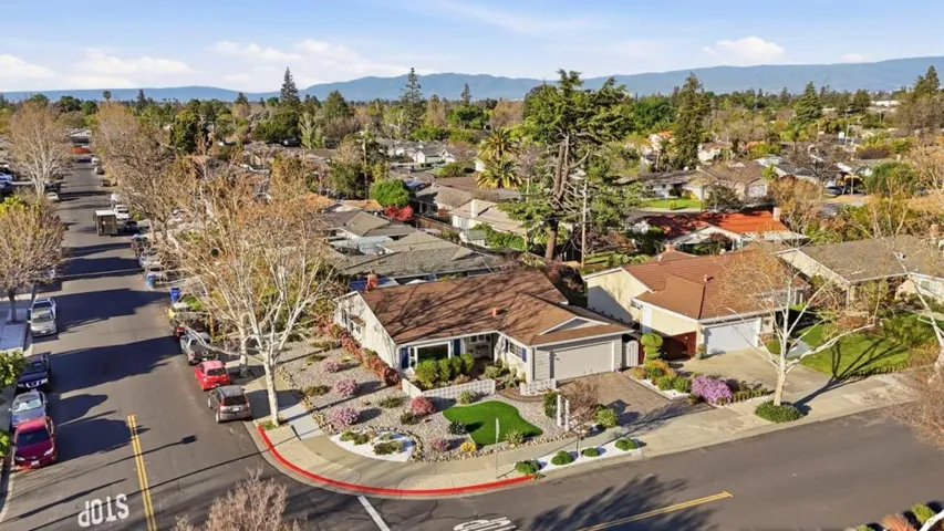 1375 Colleen Way, Campbell, California 95008