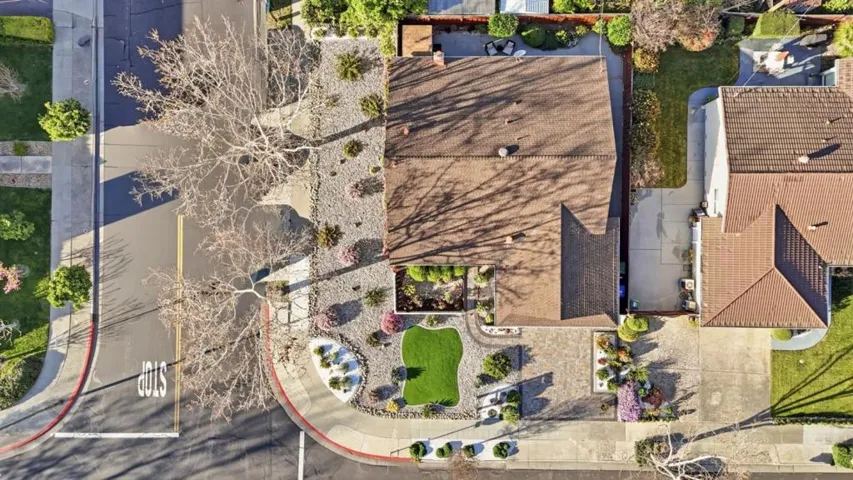 1375 Colleen Way, Campbell, California 95008