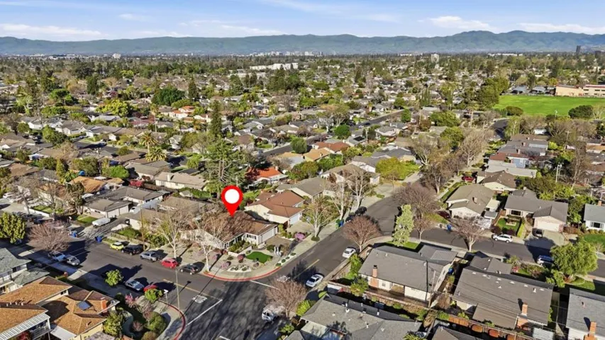 1375 Colleen Way, Campbell, California 95008