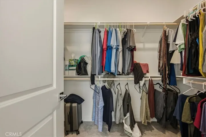 walk in closet