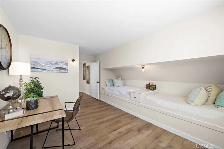 Upstairs secondary room with builtin beds