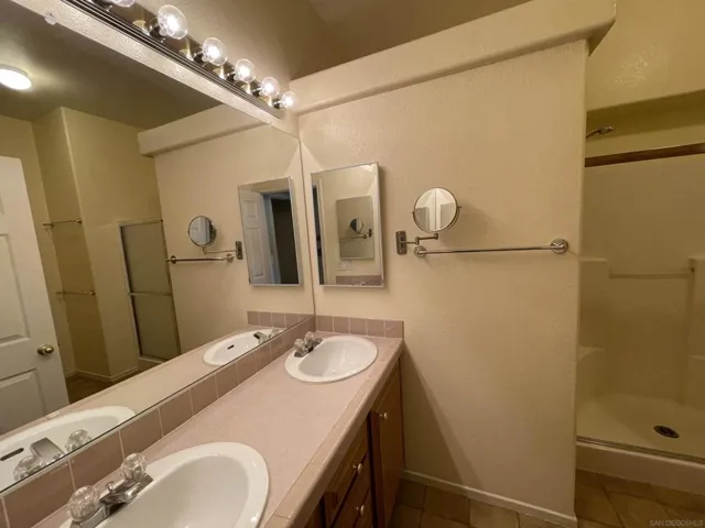 Primary Bath/Spa