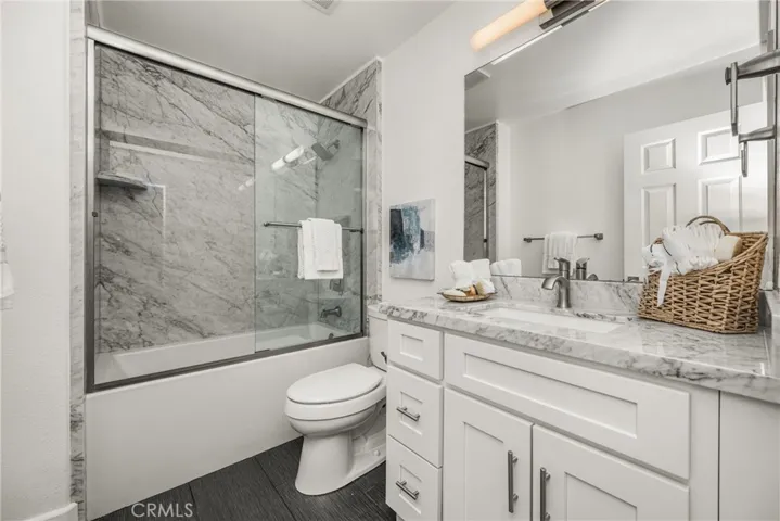 Main Floor Full Bathroom