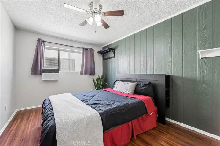 3245 Santa Fe 149, Long Beach, California 90810
