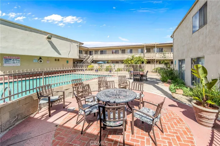 3245 Santa Fe 149, Long Beach, California 90810