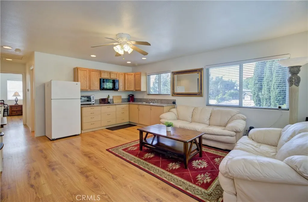Kitchen/Living area for apartment