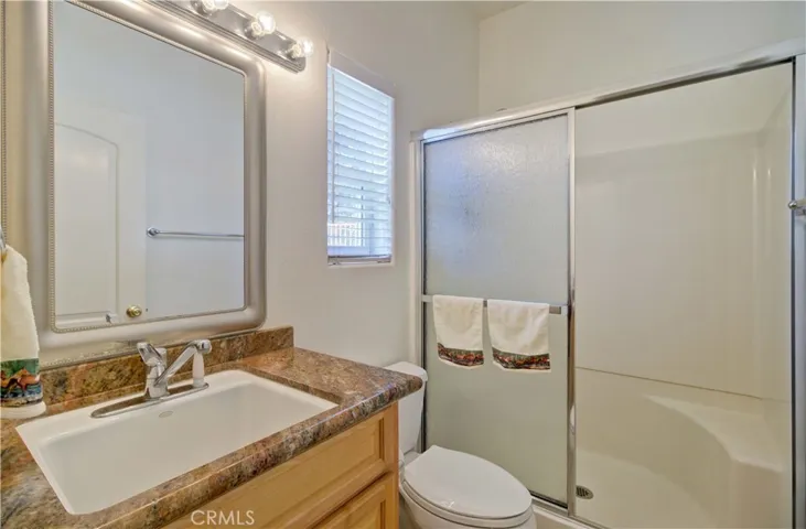 Studio bathroom