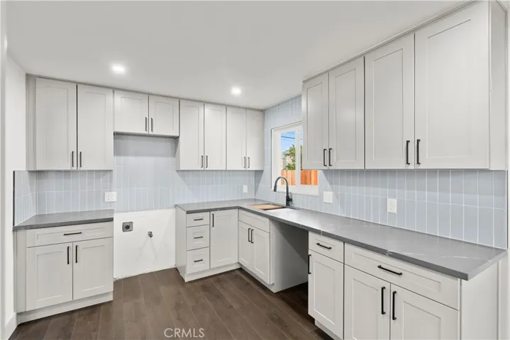 5210 71st, Sacramento, California 95820