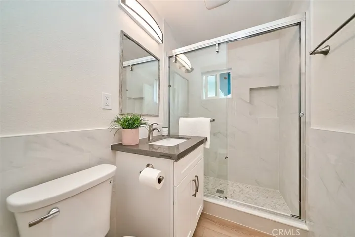 bathroom1