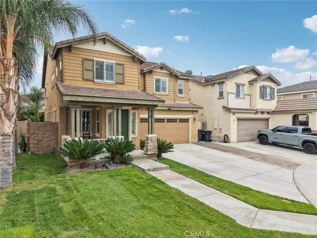 6514 Crescendo Court, Eastvale, California 92880