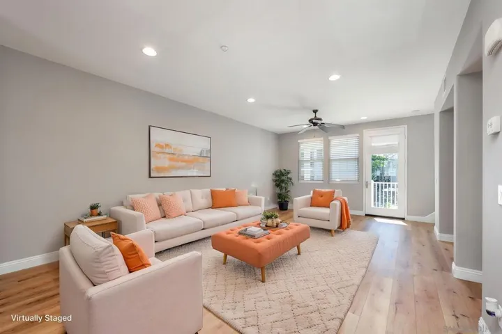 https://zimg.paragon.ice.com/ParagonImages/Property/PA/SDMLS/-515119/3/533/400/d8253cdb476309f7ba8f5f6fadb1bc2d/3/5b9d7be023b1950d3370c6a74400abca/-515119-24f671ed-f442-42b0-a4fc-4f44adcf4e2f.JPG