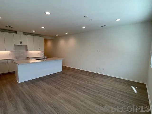 7835 Cypress Dr, Santee, California 92071