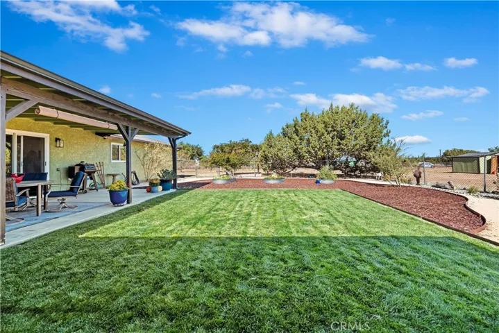 7215 Kourie Way, Oak Hills, California 92344