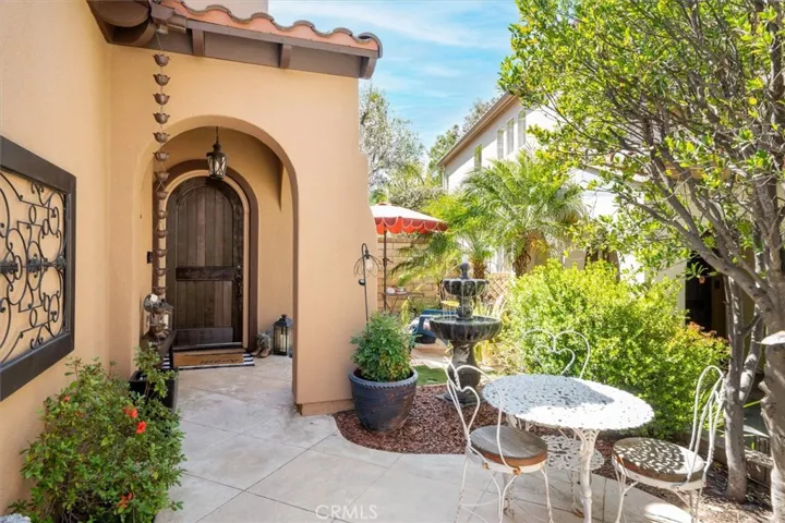 Entry Courtyard