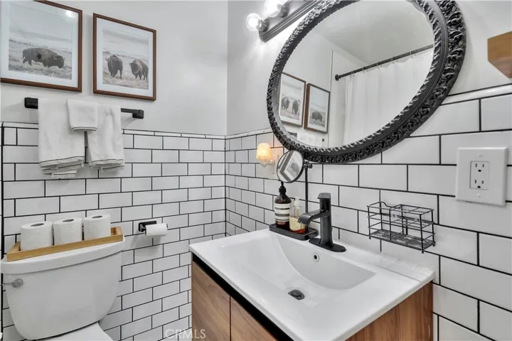 Main House Bathroom 2