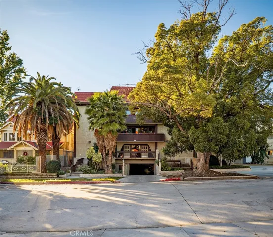 1825 N Gramercy Place, Los Angeles, California 90028